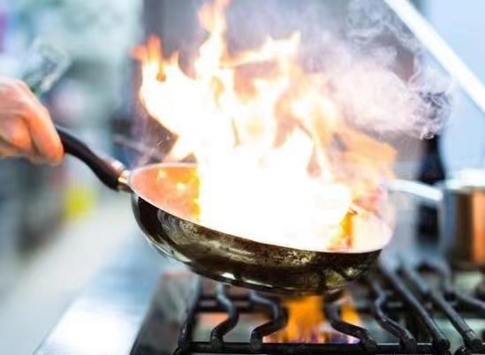 新型厨房燃料油种类优劣势详解 